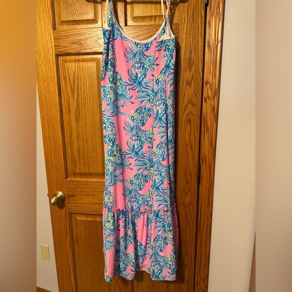 Lilly Pulitzer Dresses & Skirts - Lilly Pulitzer Winni midi dress large